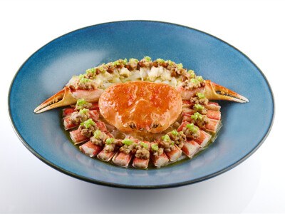 酱肉粉皮蒸松叶蟹Steamed snow crab, marinated pork, glass noodles